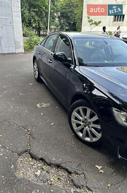 Седан Audi A6 2015 в 