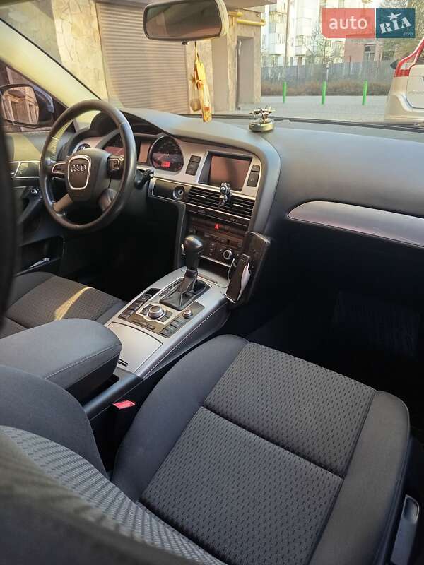 Седан Audi A6 2010 в Надвірній
