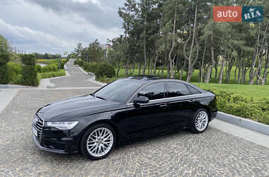 Седан Audi A6 2015 в 