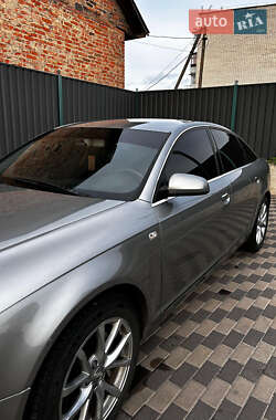 Седан Audi A6 2004 в 