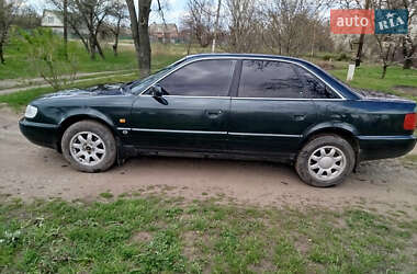 Седан Audi A6 1994 в 