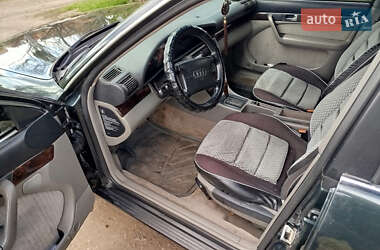 Седан Audi A6 1994 в 