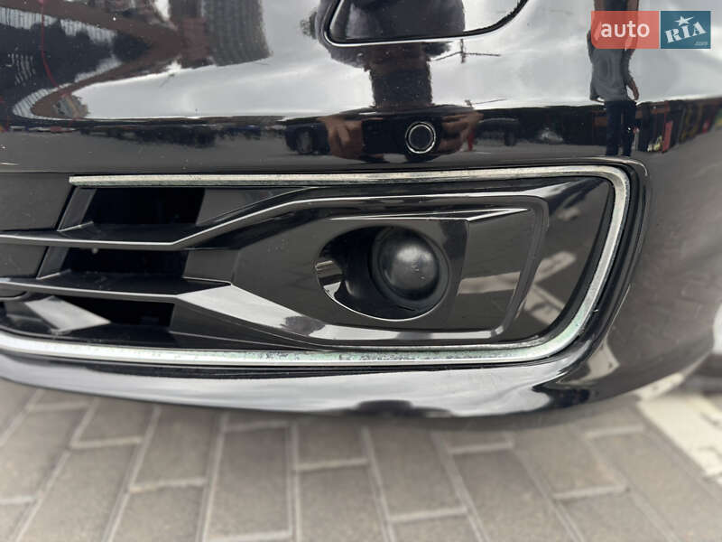 Седан Audi A6 2015 в Киеве