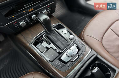 Седан Audi A6 2015 в 