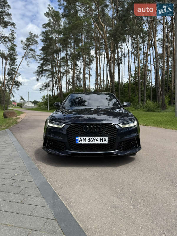 Седан Audi A6 2015 в 