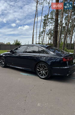 Седан Audi A6 2015 в 