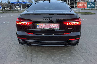 Седан Audi A6 2021 в 