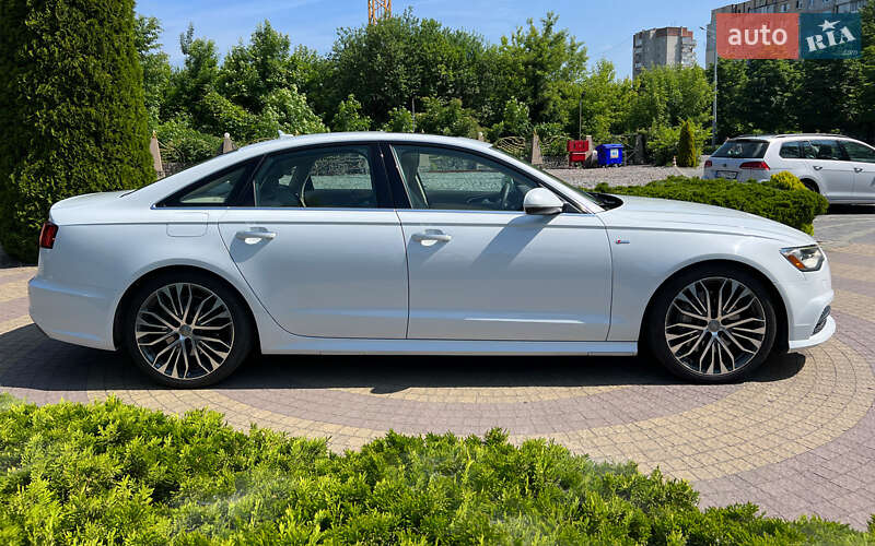 Седан Audi A6 2015 в Львове