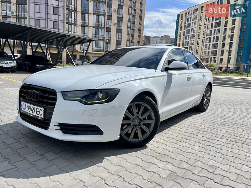 Седан Audi A6 2013 в 