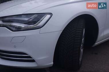 Седан Audi A6 2013 в 