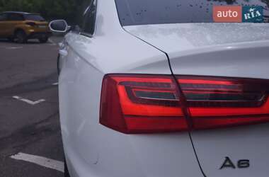 Седан Audi A6 2013 в 