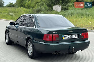 Седан Audi A6 1995 в 