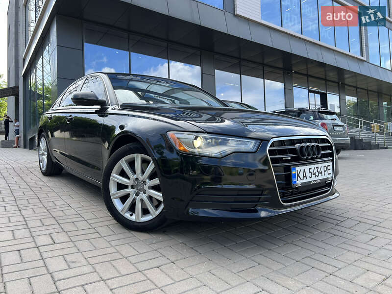 Седан Audi A6 2014 в Киеве