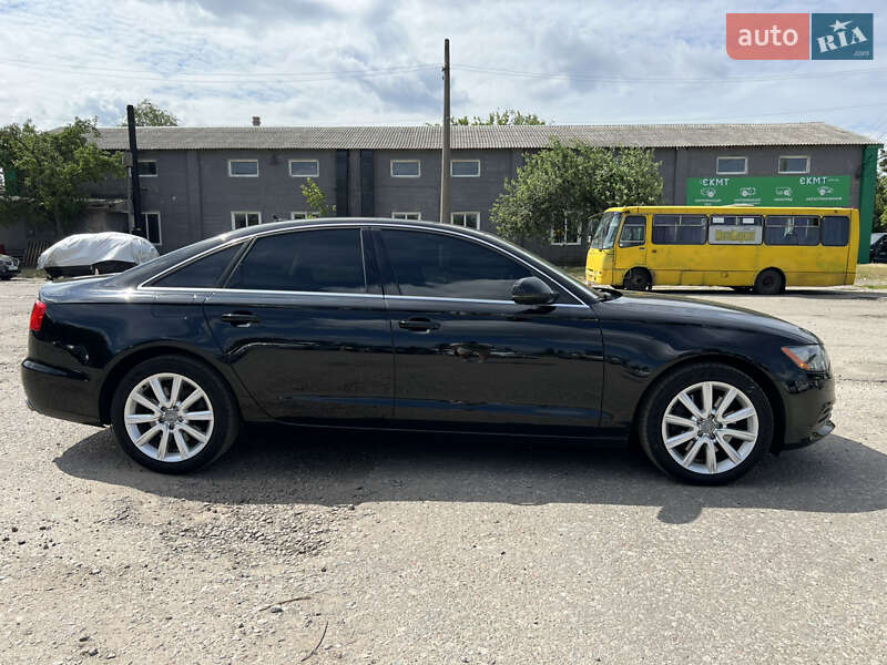 Седан Audi A6 2014 в Киеве