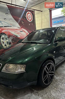 Седан Audi A6 2000 в 