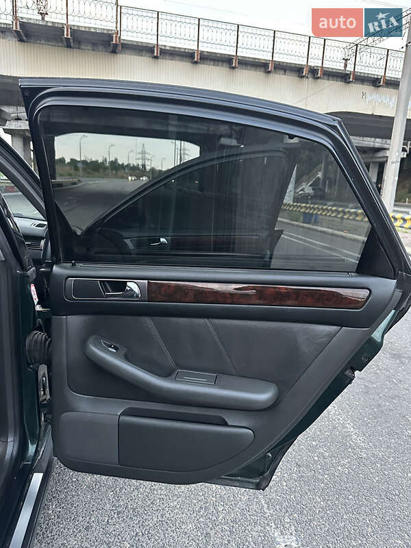 Седан Audi A6 2000 в Одессе