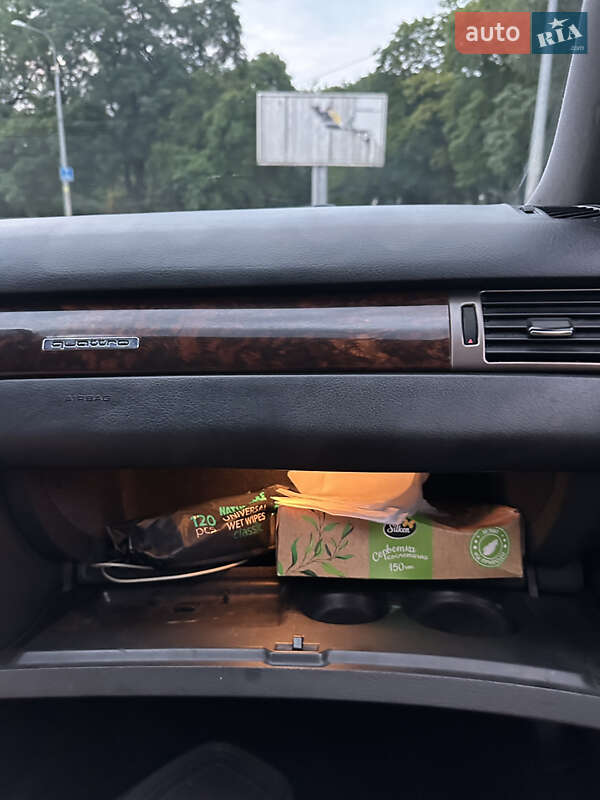 Седан Audi A6 2000 в Одессе