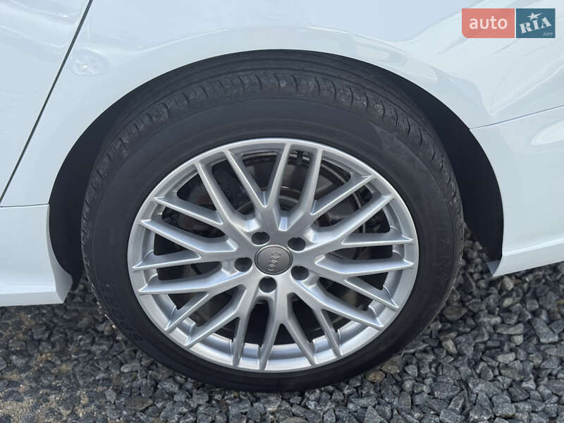 Седан Audi A6 2015 в Умани