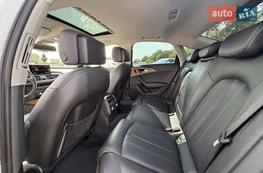 Седан Audi A6 2015 в 