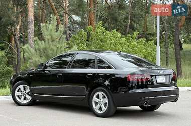 Седан Audi A6 2010 в 