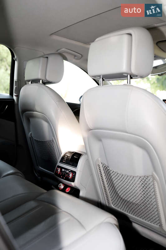 Седан Audi A6 2012 в Львові