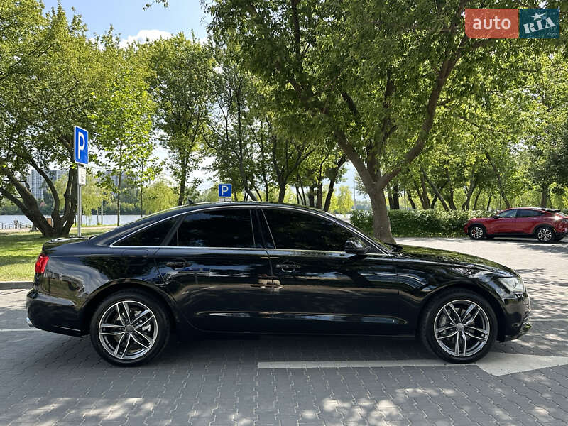 Седан Audi A6 2011 в Киеве