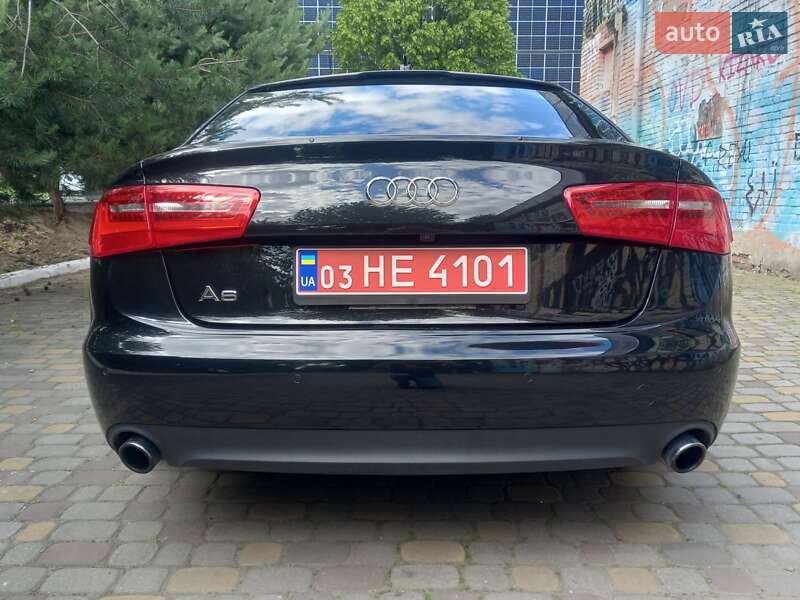 Седан Audi A6 2013 в Луцке