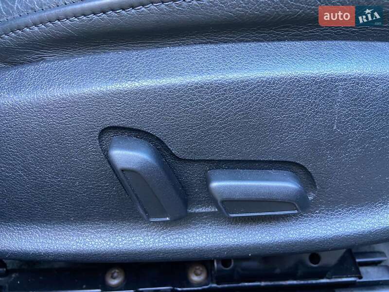 Седан Audi A6 2013 в Луцке