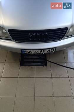 Седан Audi A6 1996 в 