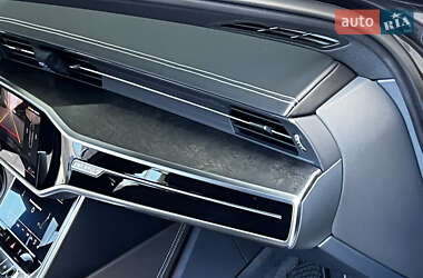 Седан Audi A6 2019 в 