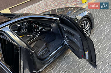 Седан Audi A6 2019 в 