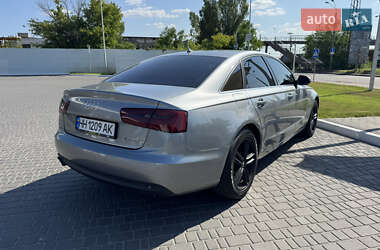 Седан Audi A6 2013 в 