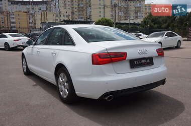 Седан Audi A6 2012 в 