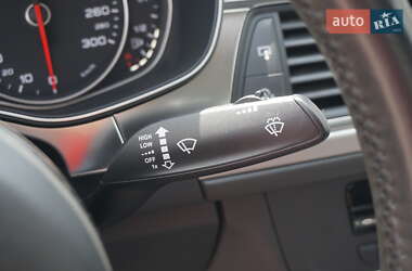 Седан Audi A6 2012 в 
