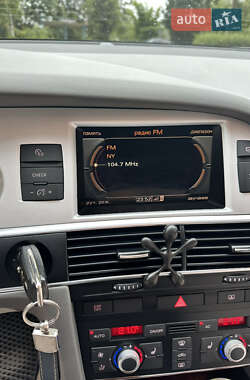 Седан Audi A6 2010 в 