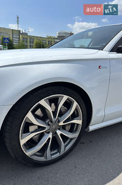 Седан Audi A6 2013 в 