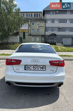 Седан Audi A6 2013 в 