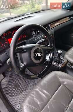 Универсал Audi A6 1998 в 