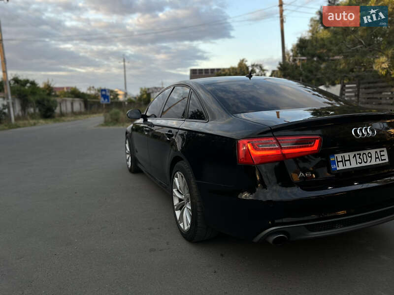 Седан Audi A6 2011 в Одессе