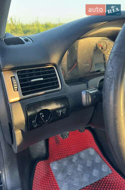Универсал Audi A6 2000 в 