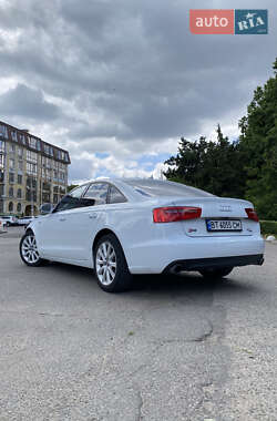 Седан Audi A6 2013 в 