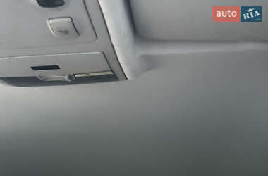 Седан Audi A6 2003 в 