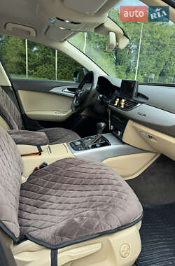 Седан Audi A6 2012 в 