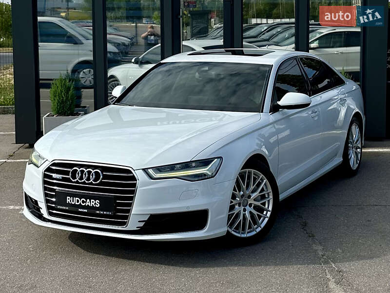 Седан Audi A6 2015 в 