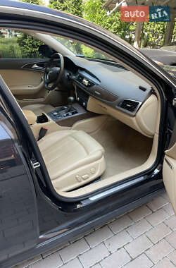 Седан Audi A6 2012 в 