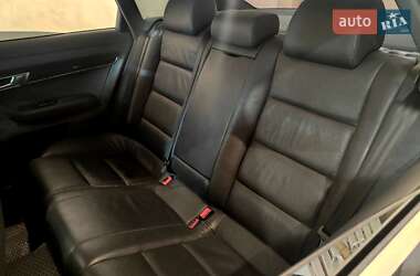 Седан Audi A6 2006 в 