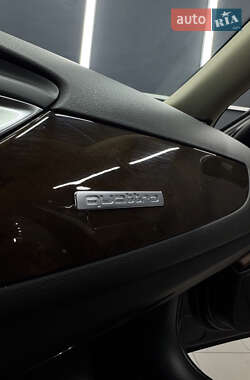 Седан Audi A6 2014 в 