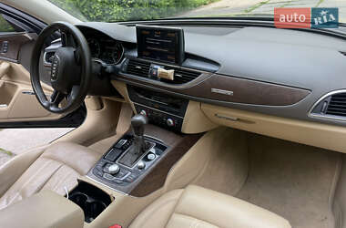 Седан Audi A6 2012 в 