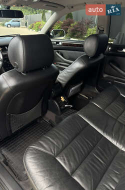 Седан Audi A6 2002 в 