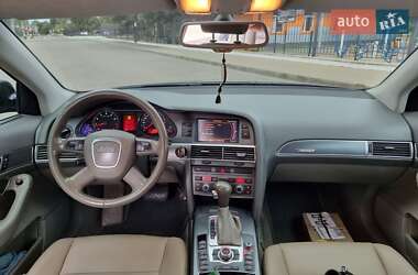 Седан Audi A6 2004 в 